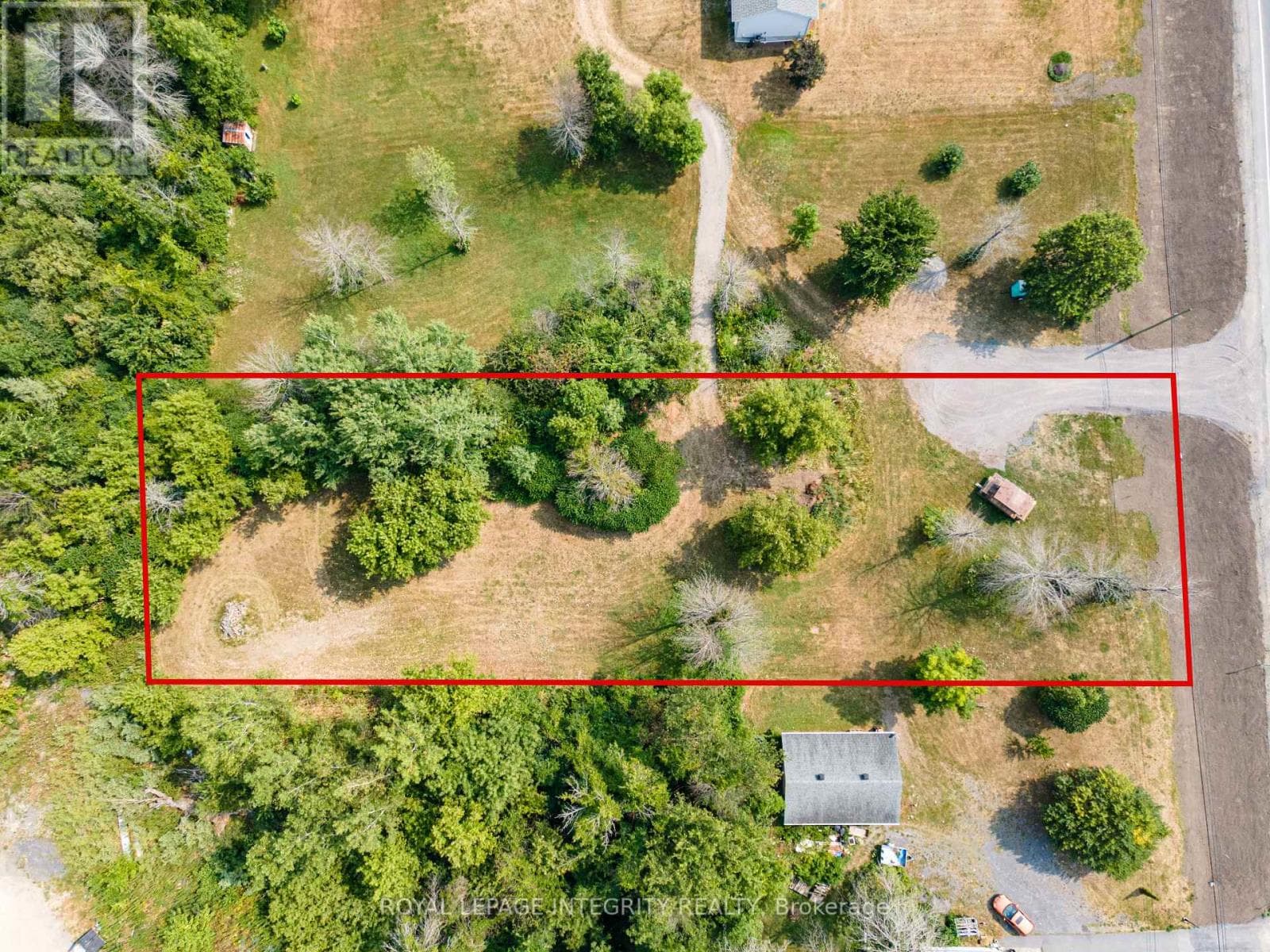 00000 COUNTY RD 2 ROAD — South Stormont, Ontario - Main photo