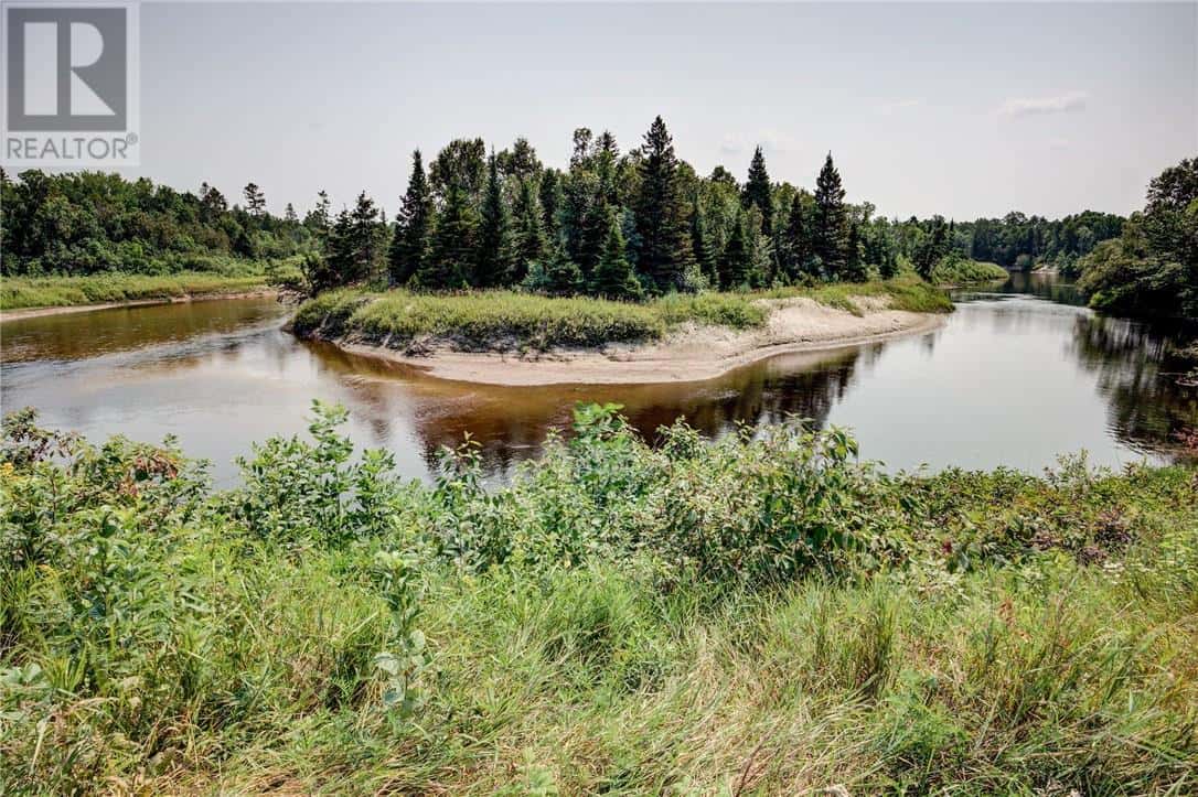 1891 Morgan Road — Chelmsford, Ontario - Photo 3 of 59