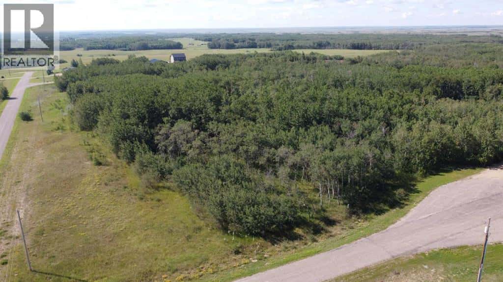 1 - 65017 Twp Rd 442B — Rural Wainwright No. 61, M.D. of, Alberta - Photo 3 of 6