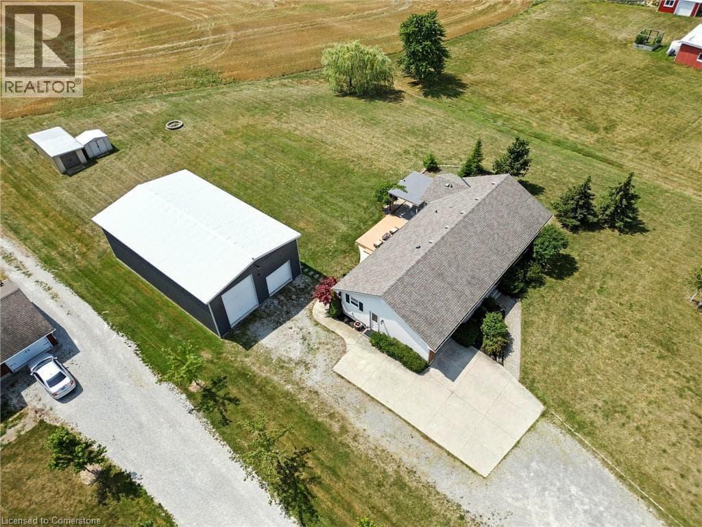 9410 SILVER Street — Caistor Centre, Ontario - Main photo