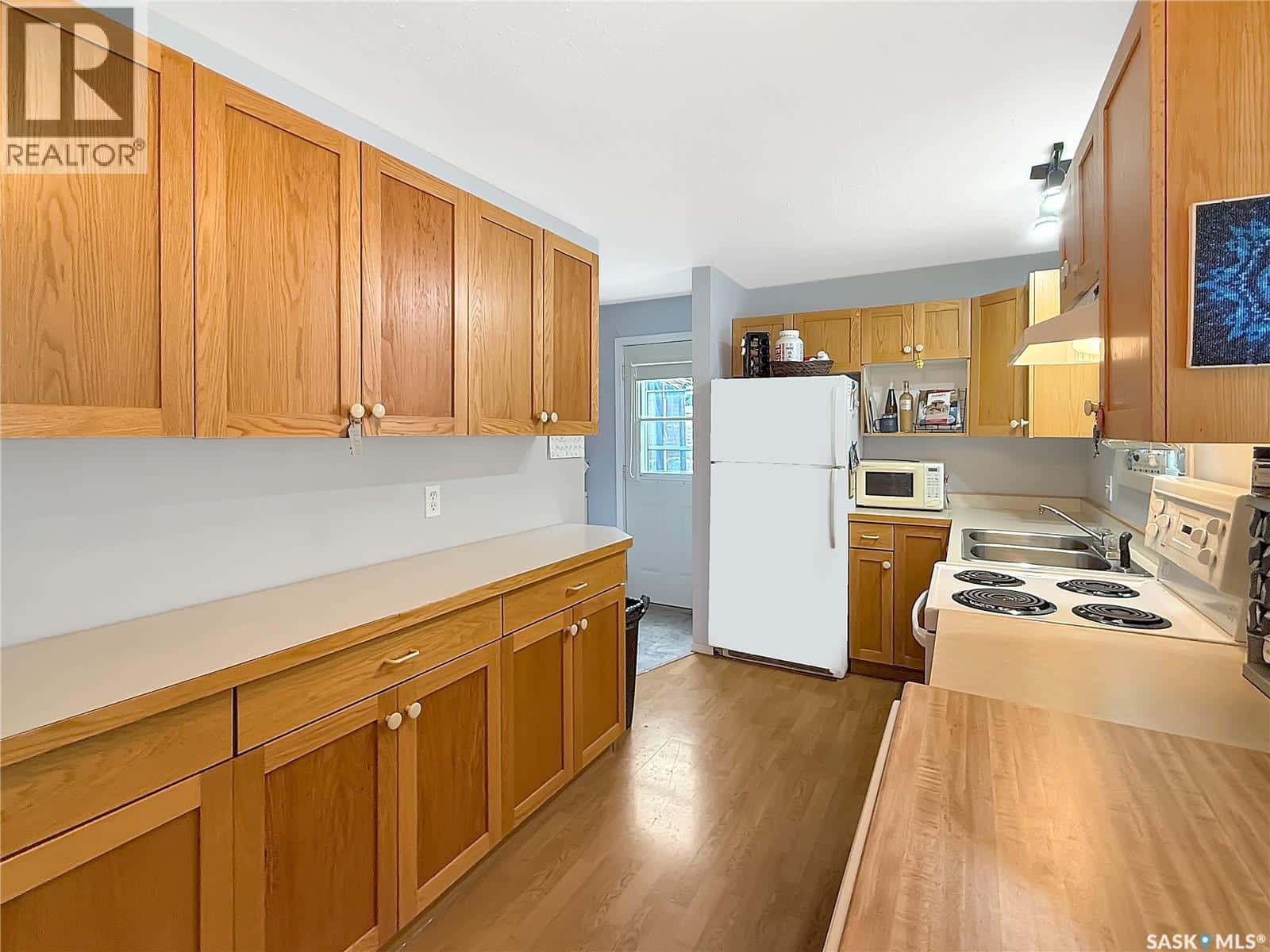 28 Andrews AVENUE — Candle Lake, Saskatchewan - Photo 3 of 80