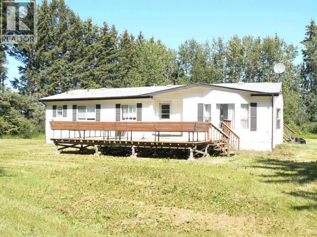 75105 153 Range — High Prairie, Alberta - Photo 2 of 7