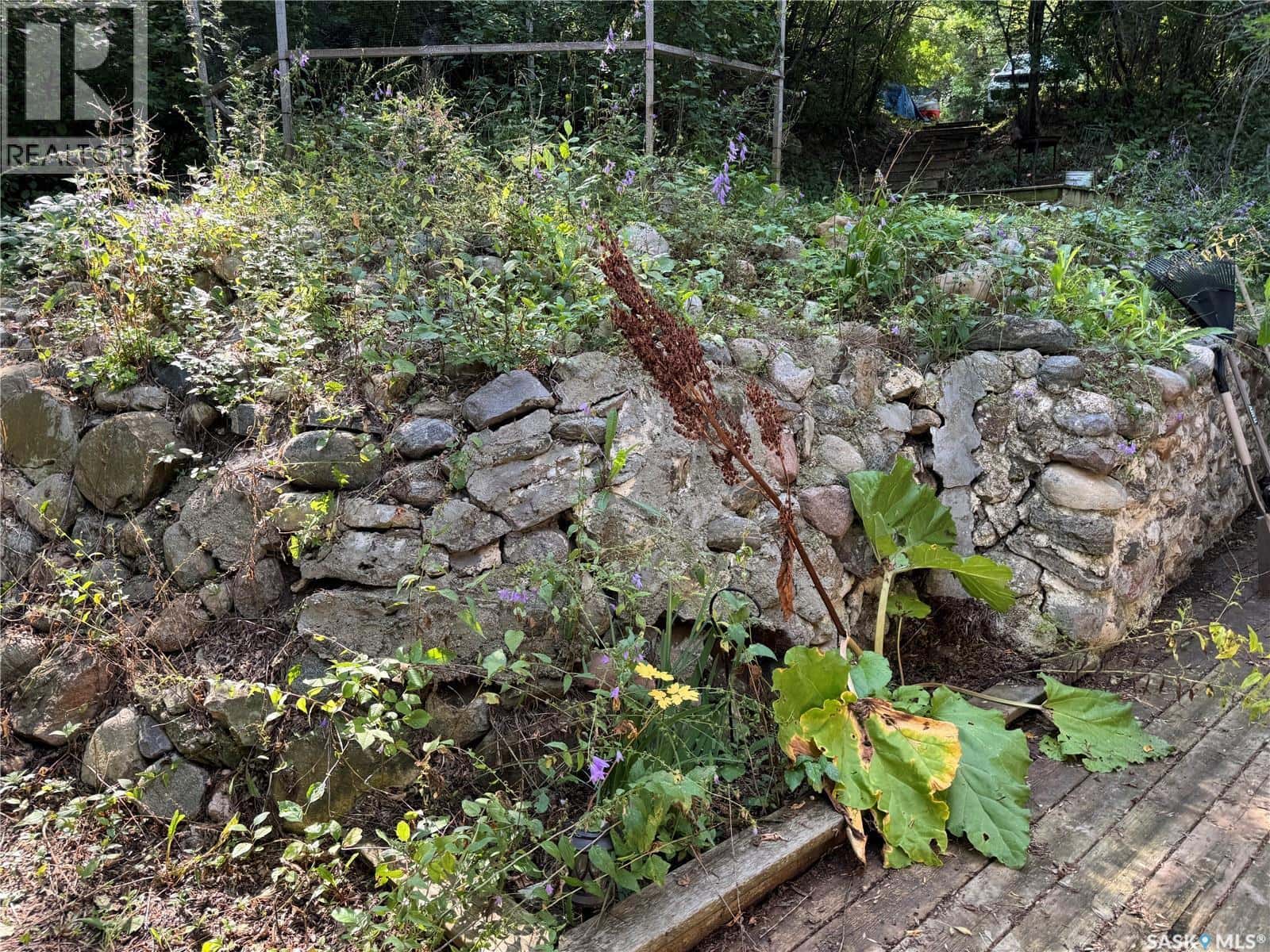 470 MACMURCHY AVENUE — Regina Beach, Saskatchewan - Photo 4 of 21