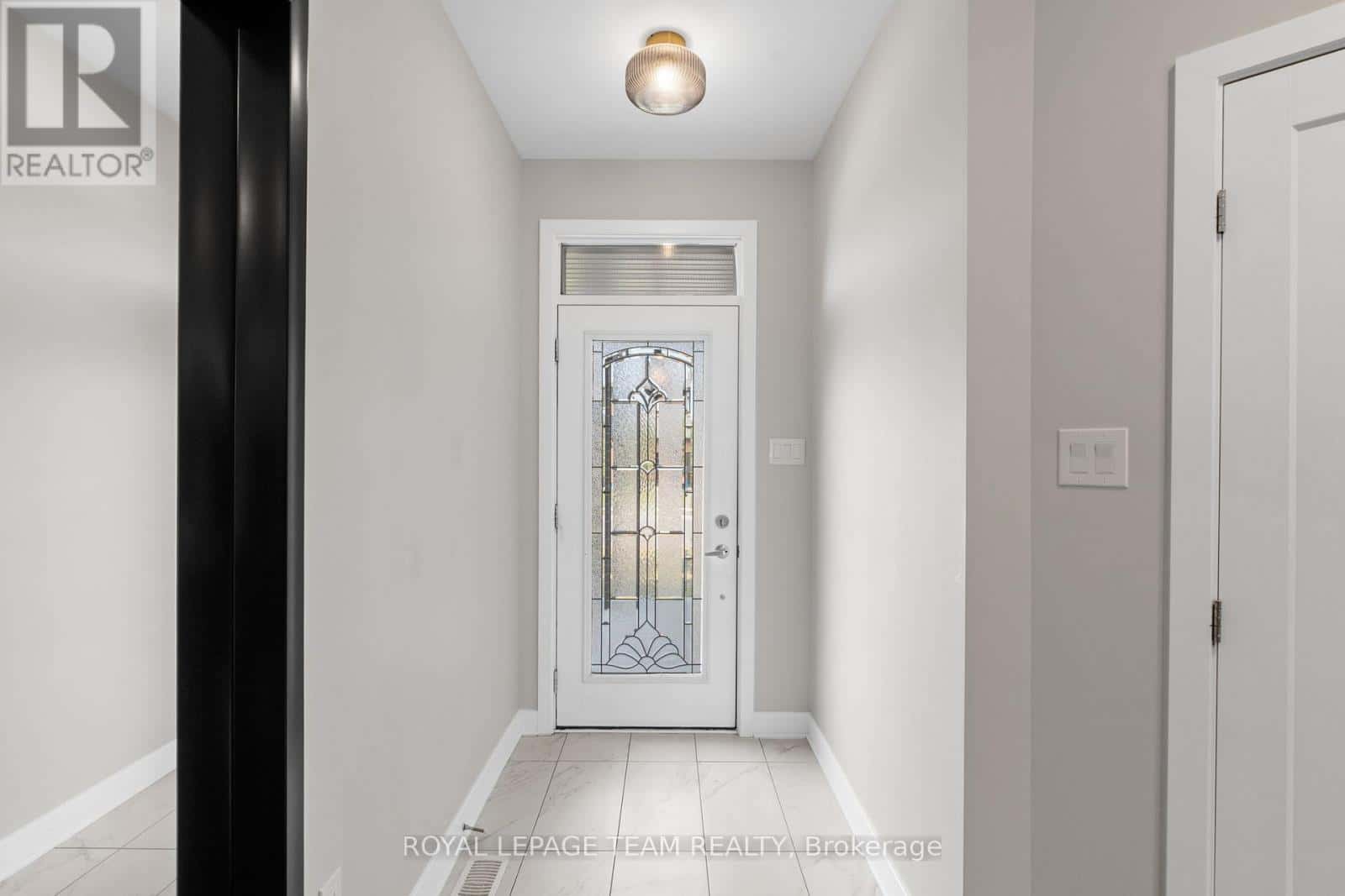 171 BRISTOL CRESCENT — North Grenville, Ontario - Photo 3 of 50