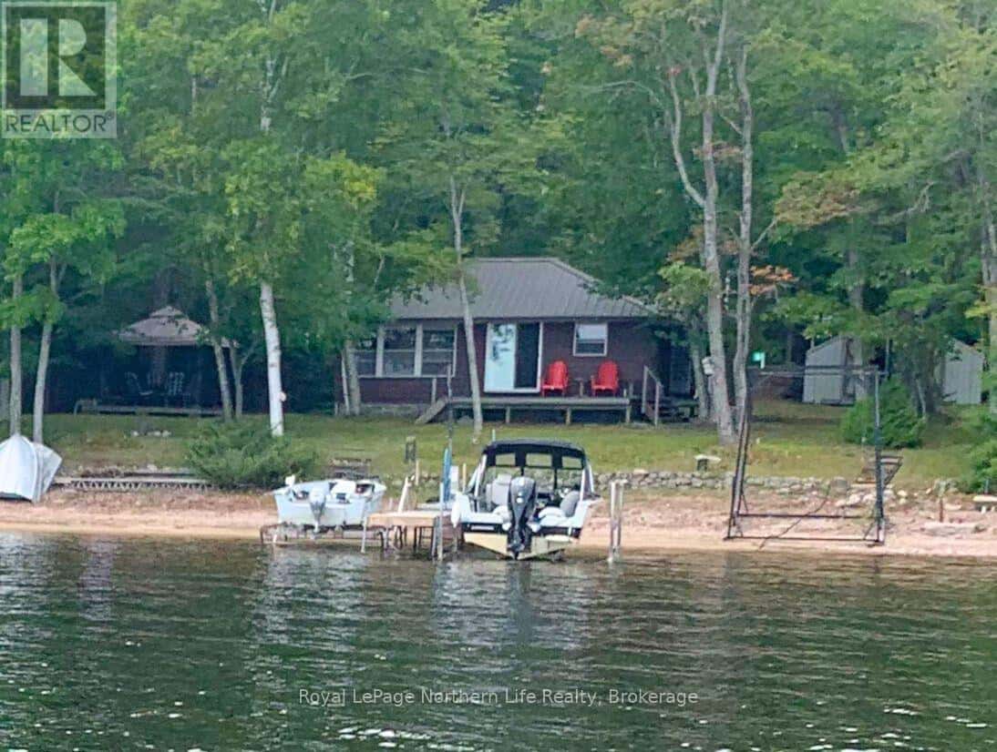 16 Muskie Bay Lake Nipissing