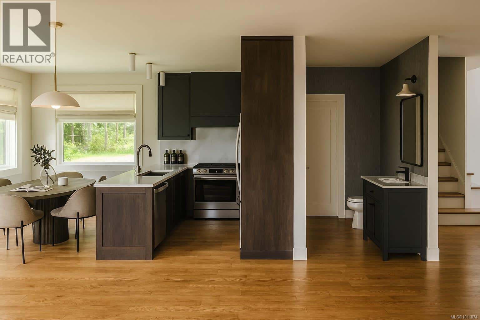 C-SL3 875 Grumman Pl — Comox, British Columbia - Photo 5 of 10