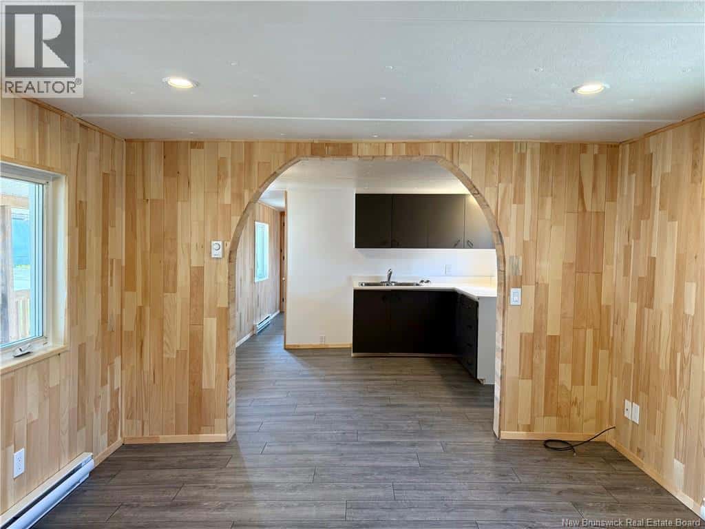 3 Gagnon Avenue — Edmundston, New Brunswick - Photo 3 of 16