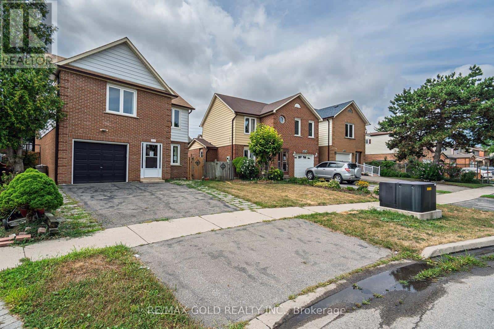 4032 TEAKWOOD DRIVE — Mississauga (Creditview), Ontario - Photo 5 of 50