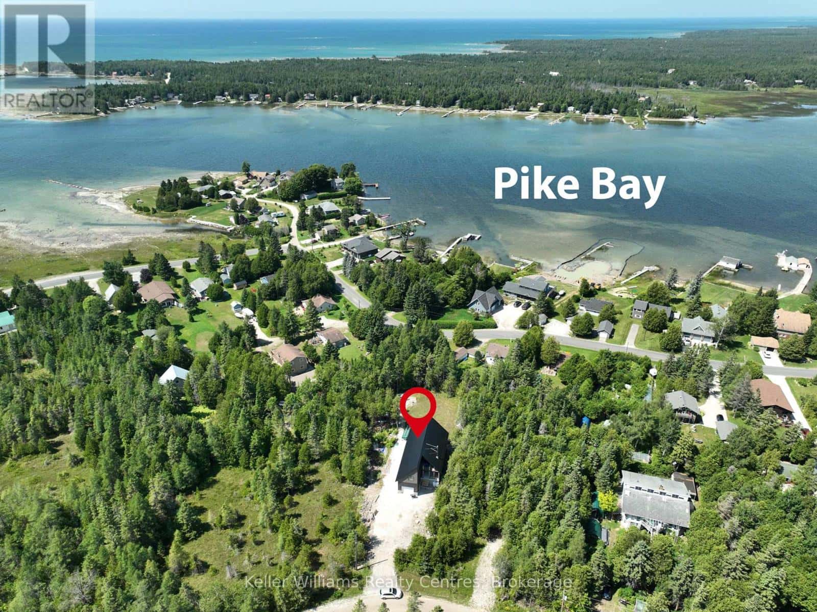 64 BAYWATCH DRIVE — Northern Bruce Peninsula, Ontario - Photo 3 of 49