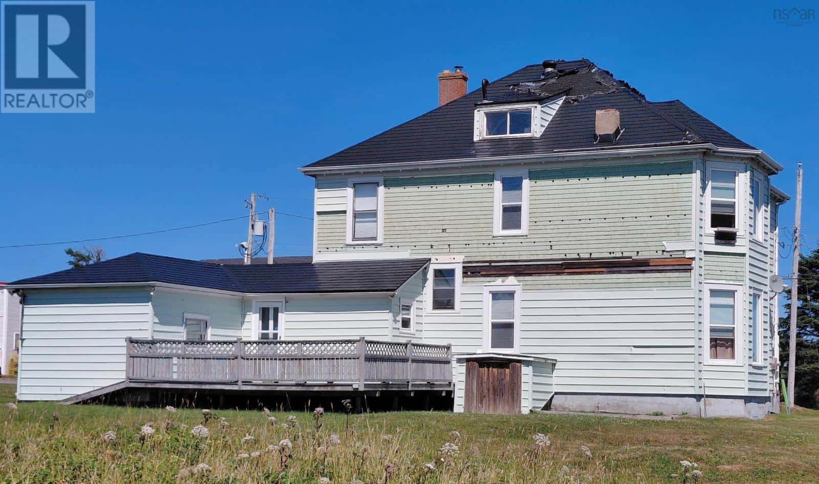 10 Strathcona Street — Louisbourg, Nova Scotia - Photo 4 of 16