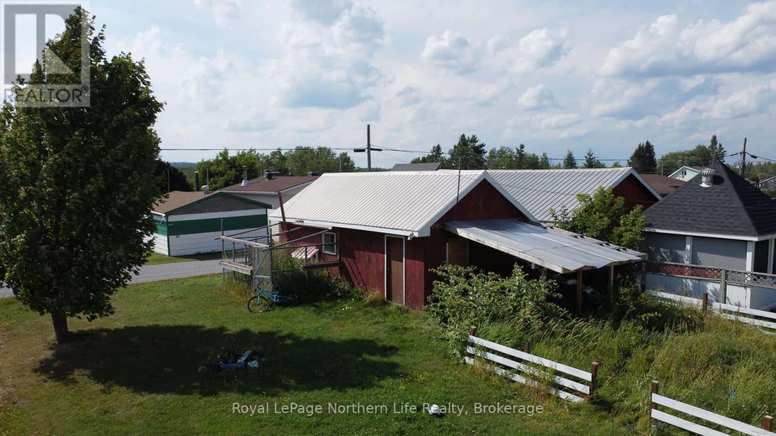 53 EMPIRE STREET — Timiskaming (TIM - Outside - Rural), Ontario - Photo 5 of 24