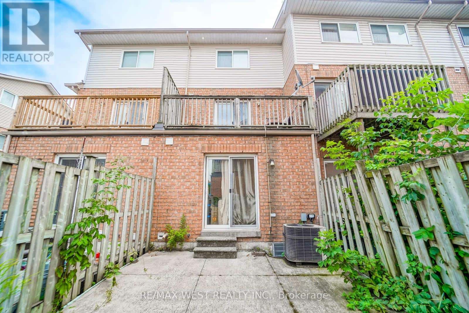 99 SUFI CRESCENT — Toronto (Victoria Village), Ontario - Photo 3 of 3