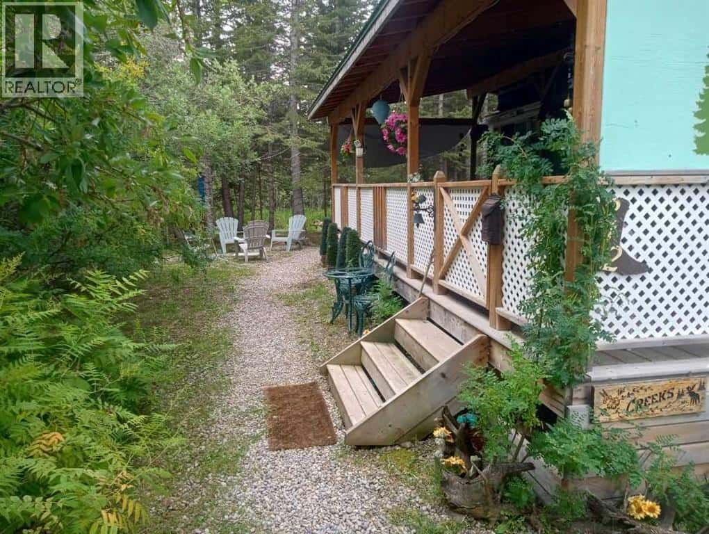 212, 200 4 Avenue SW — Sundre, Alberta - Photo 5 of 15