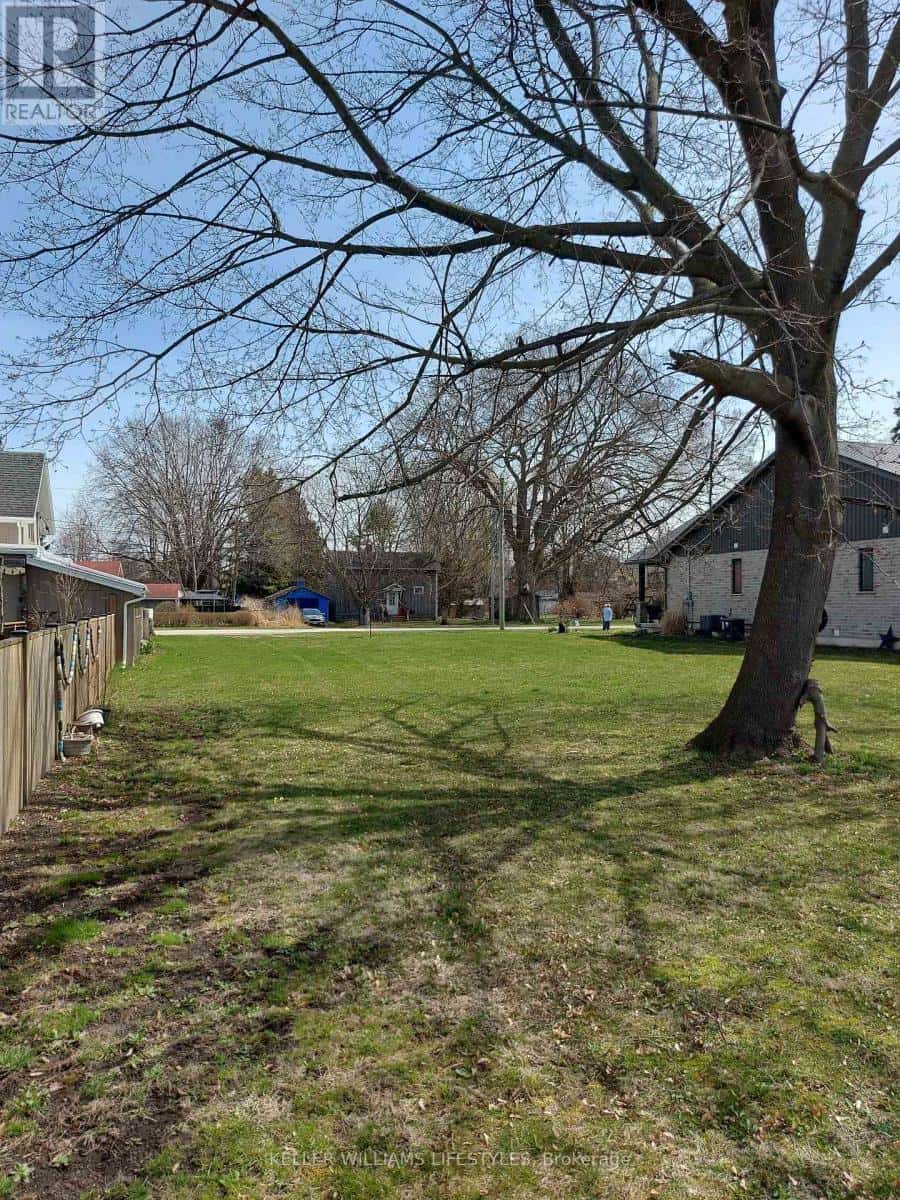 29 ERIEUS STREET — Bayham (Port Burwell), Ontario - Photo 3 of 4