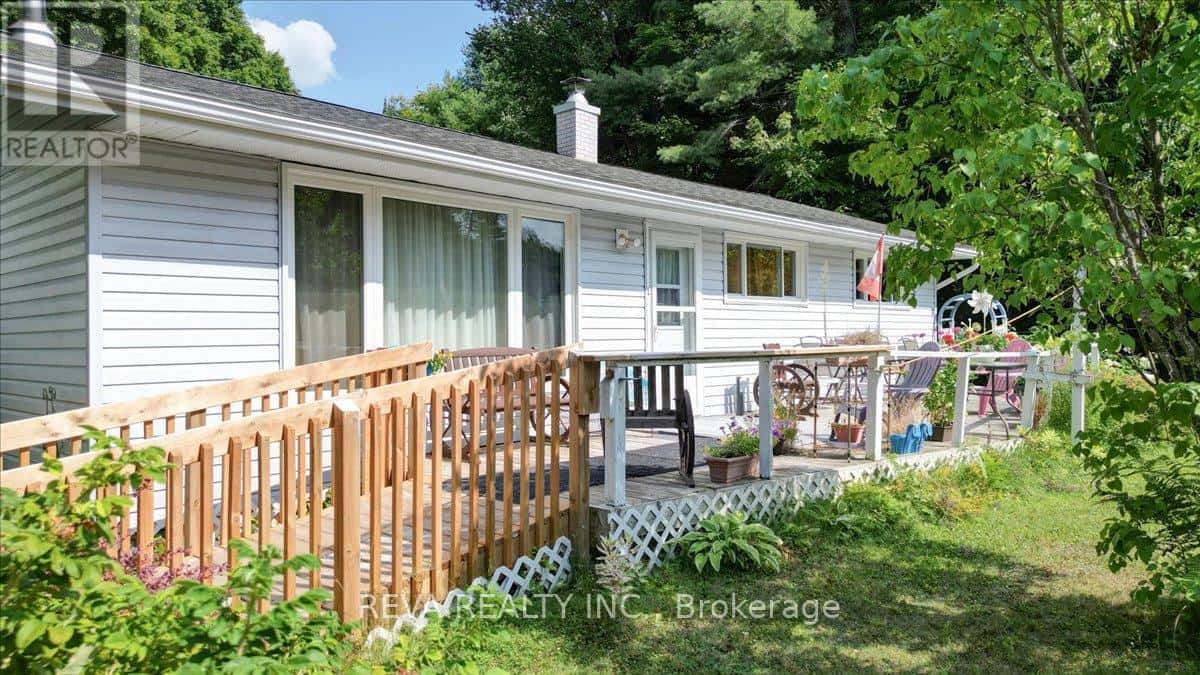 22069 HIGHWAY 41 — Addington Highlands (Addington Highlands), Ontario - Photo 5 of 43