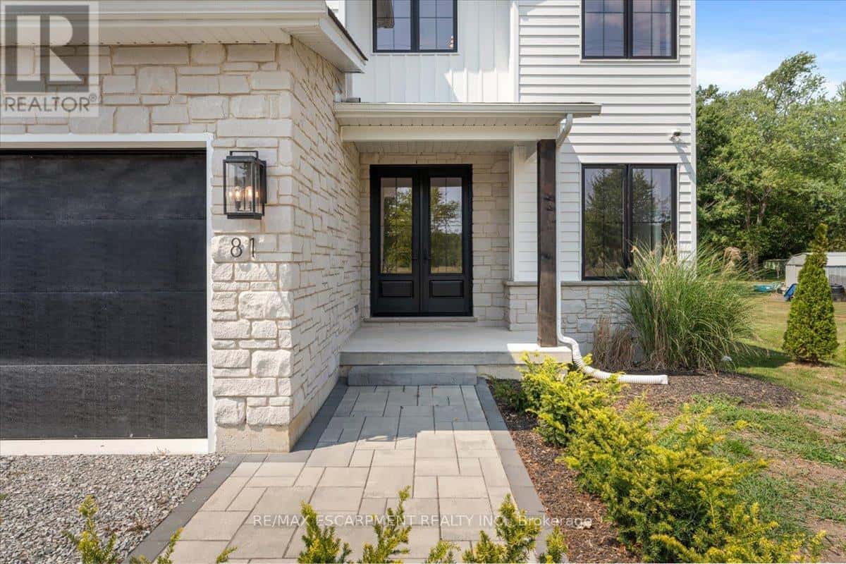 81 DOANS RIDGE ROAD — Welland (Cooks Mills), Ontario - Photo 2 of 44