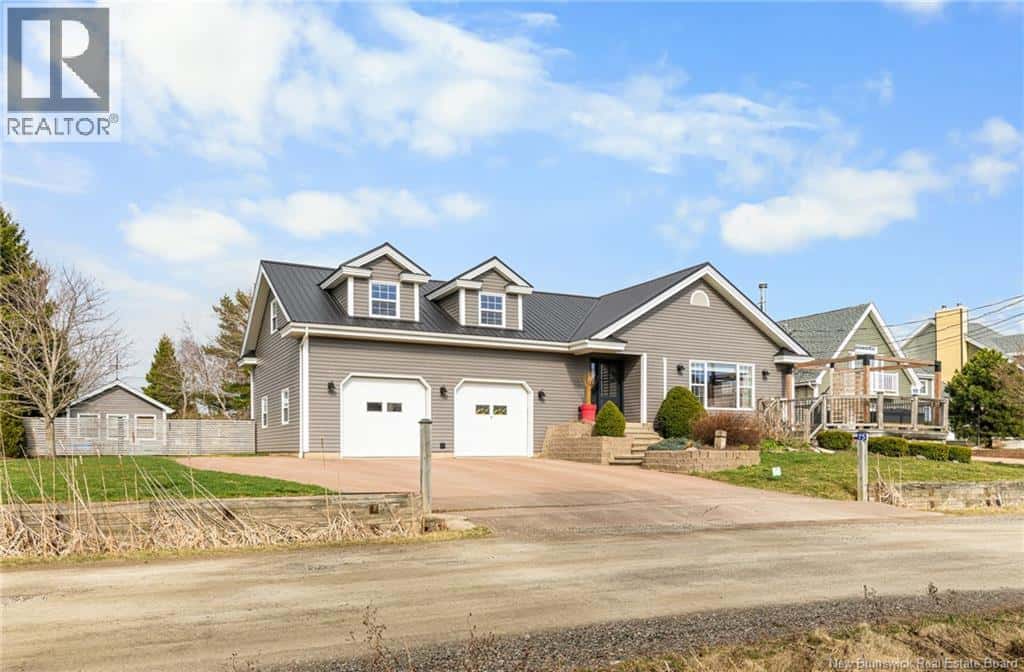 75 Louis-A-Charles Street — Grande-Digue, New Brunswick - Photo 2 of 50