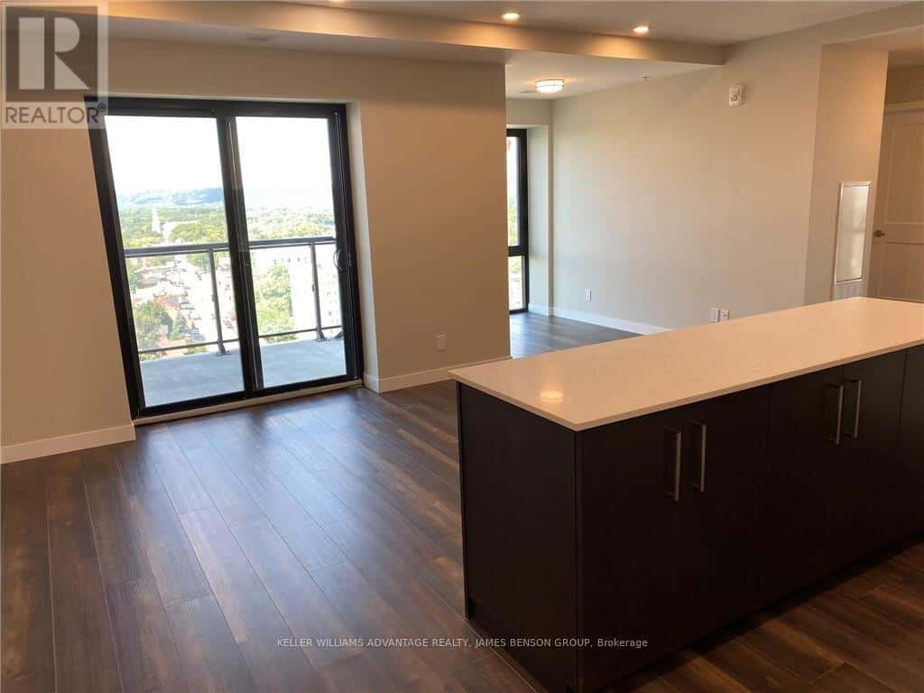 2207 - 15 QUEEN STREET S — Hamilton (Central), Ontario - Photo 5 of 19