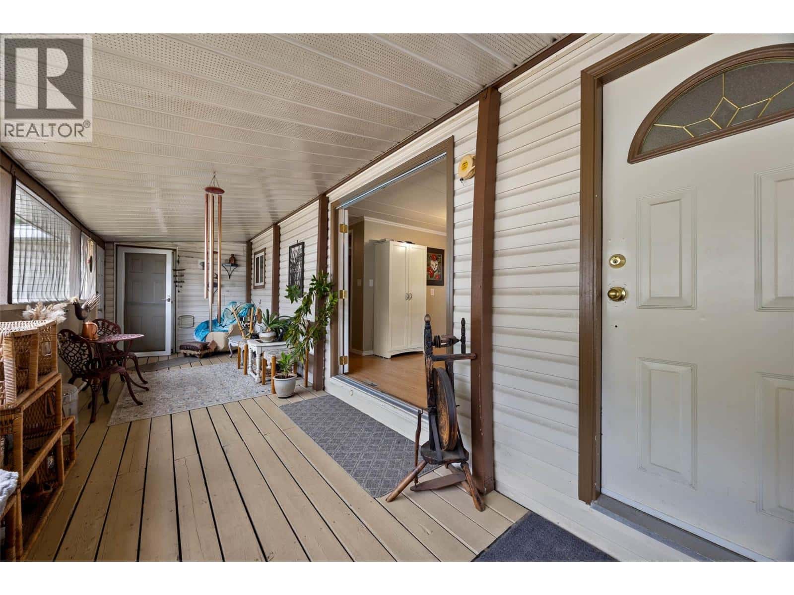 161 Shuswap Avenue Unit# 8 — Chase, British Columbia - Photo 3 of 27