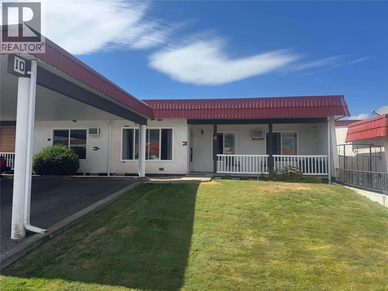 8010 VEDETTE Drive 10