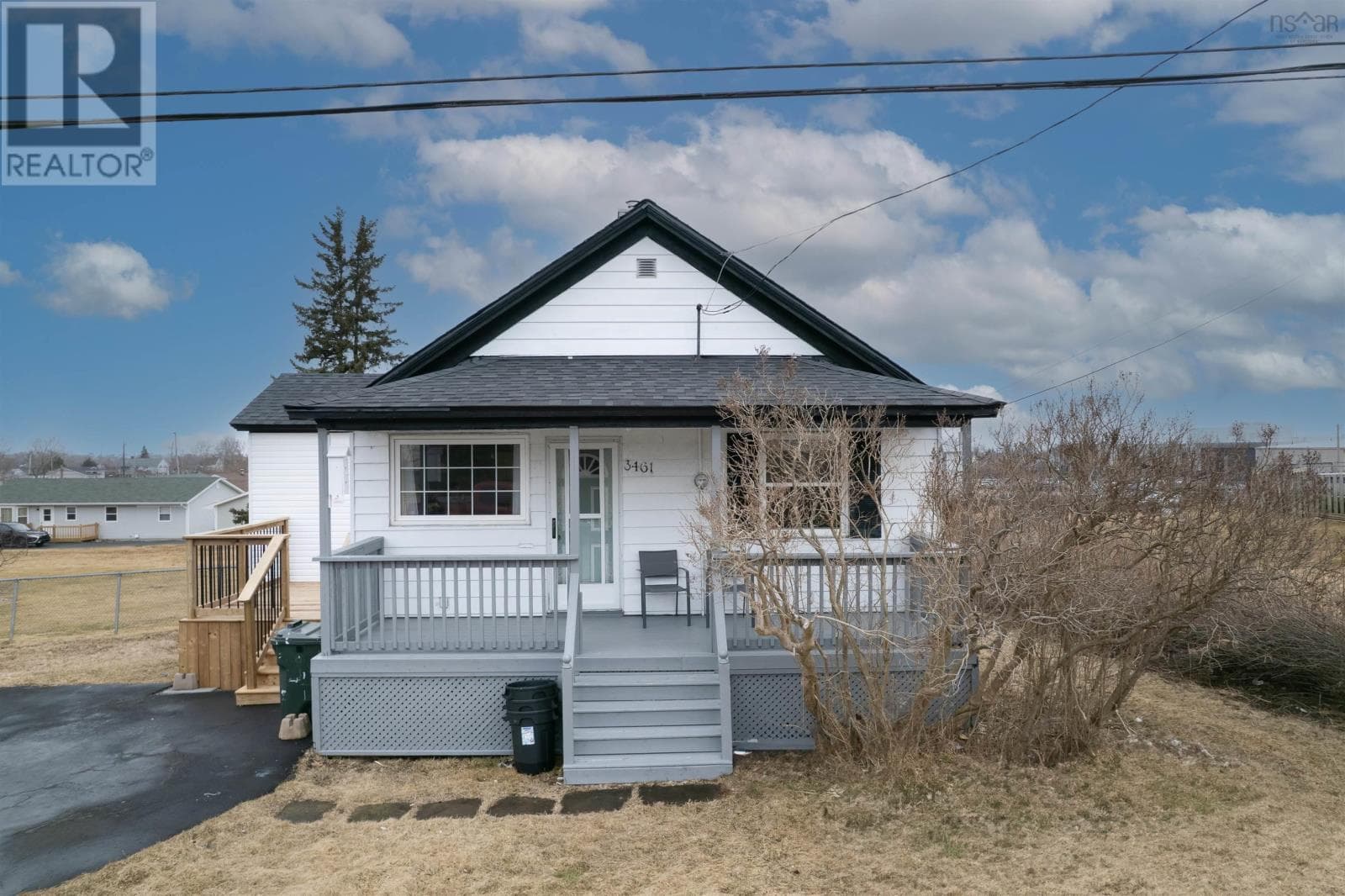 3461 MacLeod — New Waterford, Nova Scotia - Main photo