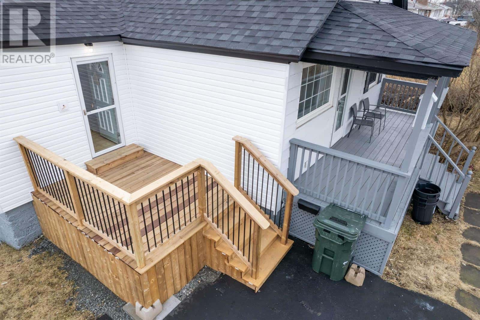 3461 MacLeod — New Waterford, Nova Scotia - Photo 5 of 25