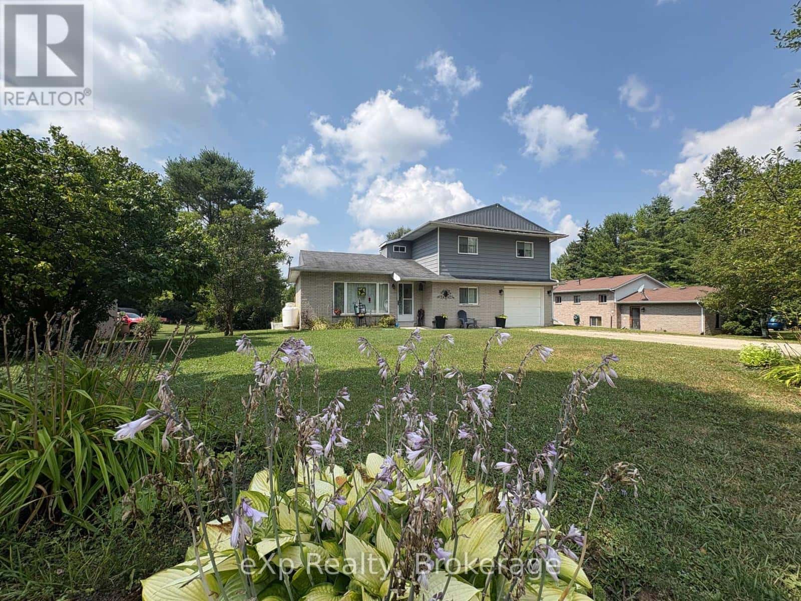 174340 MULOCK ROAD — West Grey, Ontario - Photo 2 of 28