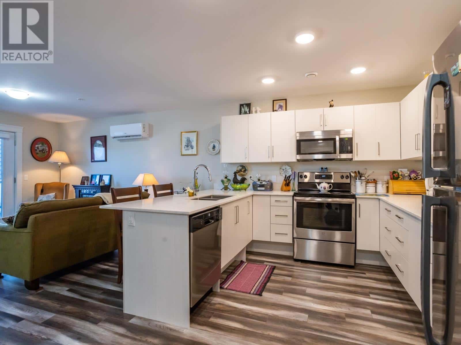 109 29 Stratford Road — Stratford, Prince Edward Island - Photo 4 of 29