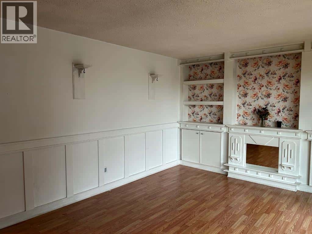 Rocky Mountain House, Alberta — Rocky Mountain House, Alberta - Photo 4 of 5