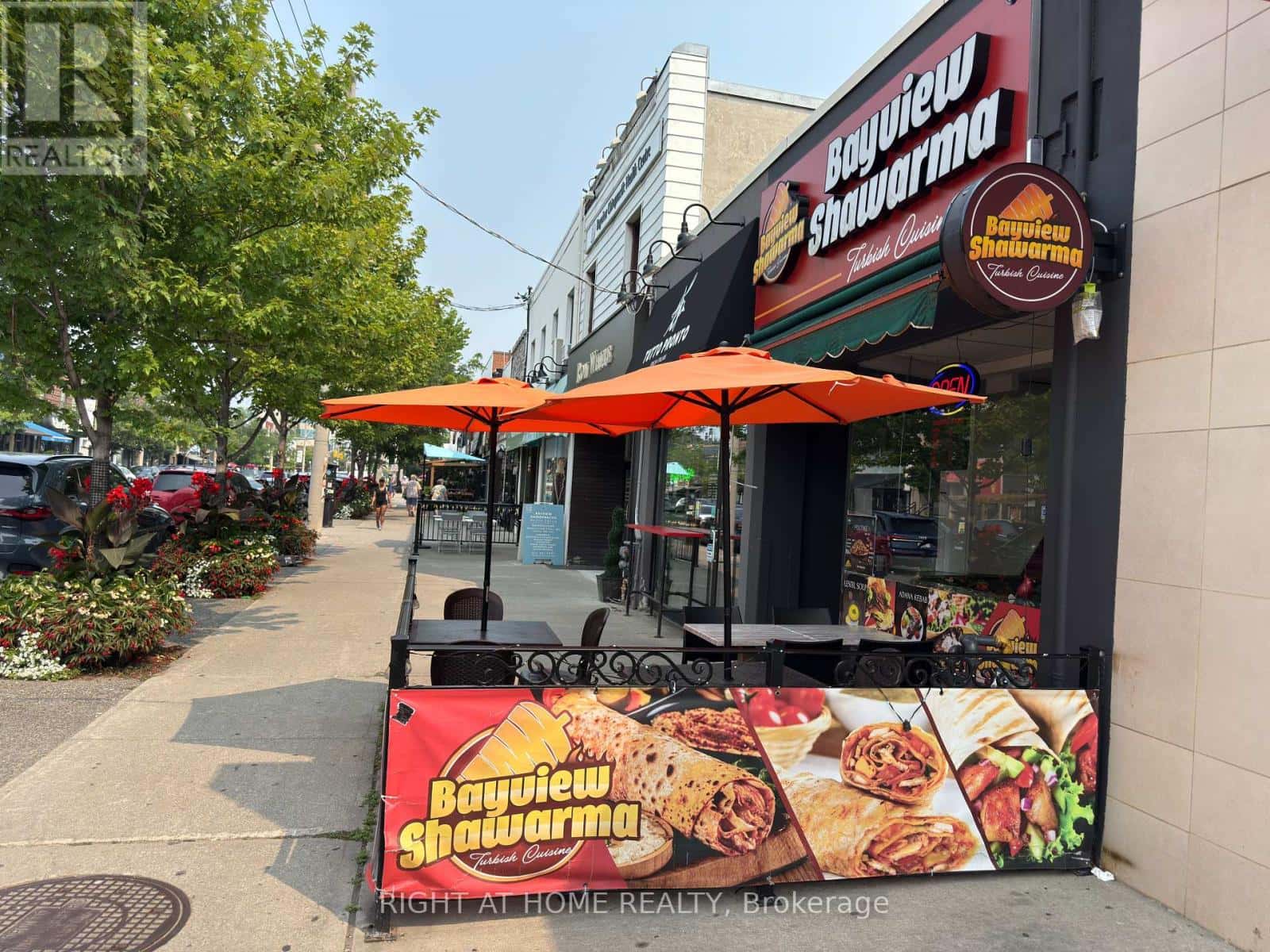 1549 BAYVIEW AVENUE — Toronto (Leaside), Ontario - Photo 2 of 42