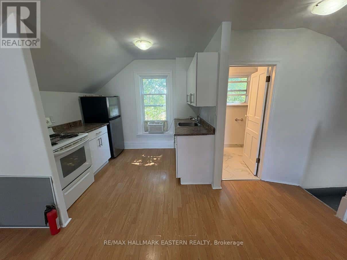 Peterborough (Town Ward 3), Ontario — Peterborough (Town Ward 3), Ontario - Photo 2 of 11