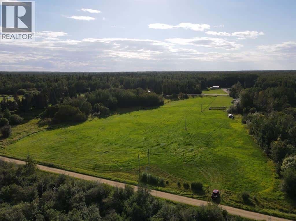 2nd St E Peace River Avenue — Joussard, Alberta - Photo 4 of 6