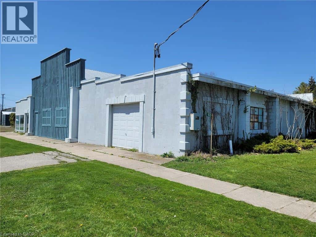 105 QUEEN Street E — St. Williams, Ontario - Photo 2 of 10