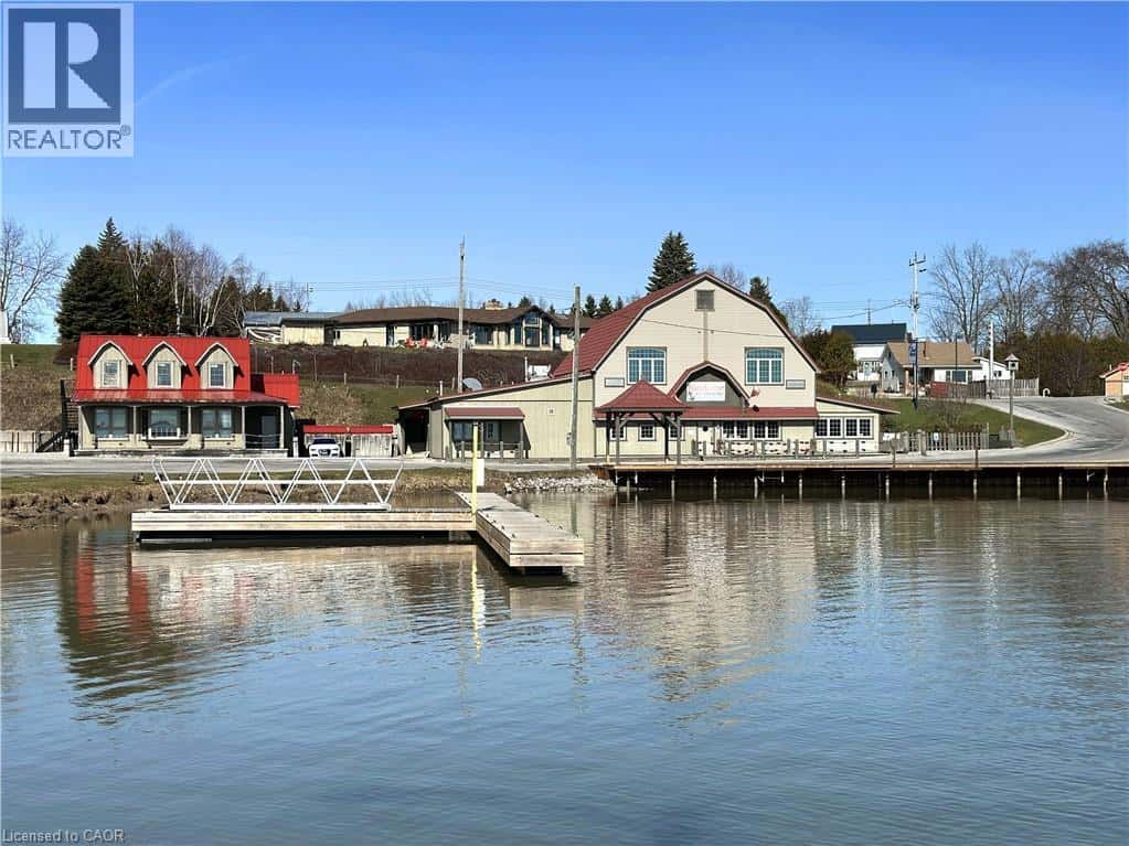 10 & 11 SEA QUEEN Road — Port Rowan, Ontario - Photo 2 of 49