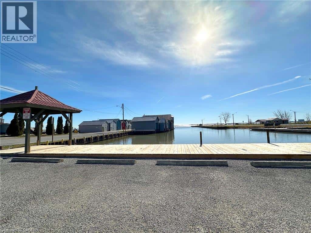 10 & 11 SEA QUEEN Road — Port Rowan, Ontario - Photo 4 of 49