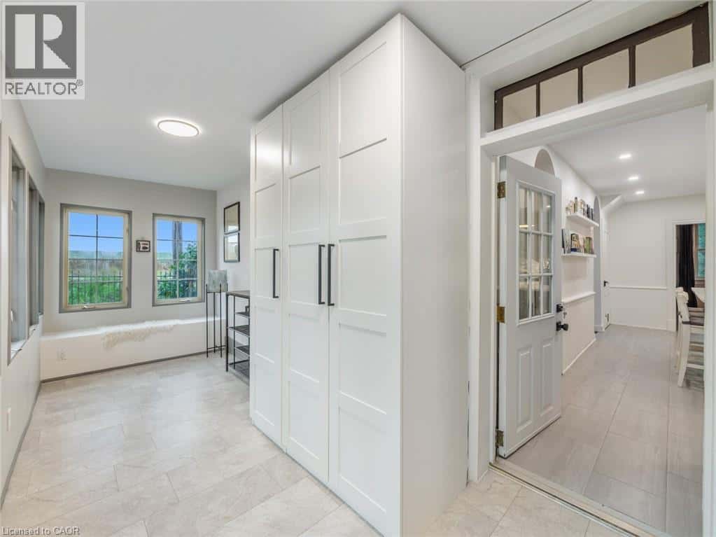 1349 QUEEN — New Dundee, Ontario - Photo 3 of 46