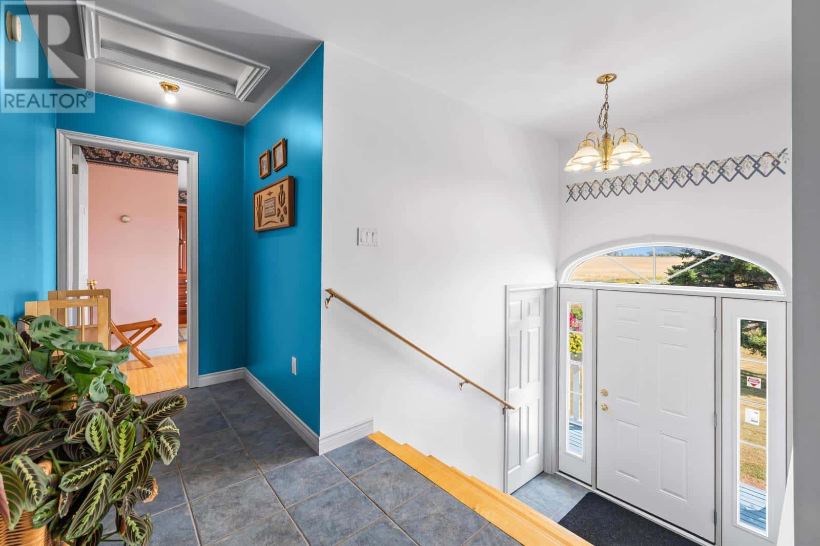 14988 Northside Road — Cable Head East, Prince Edward Island - Photo 5 of 47