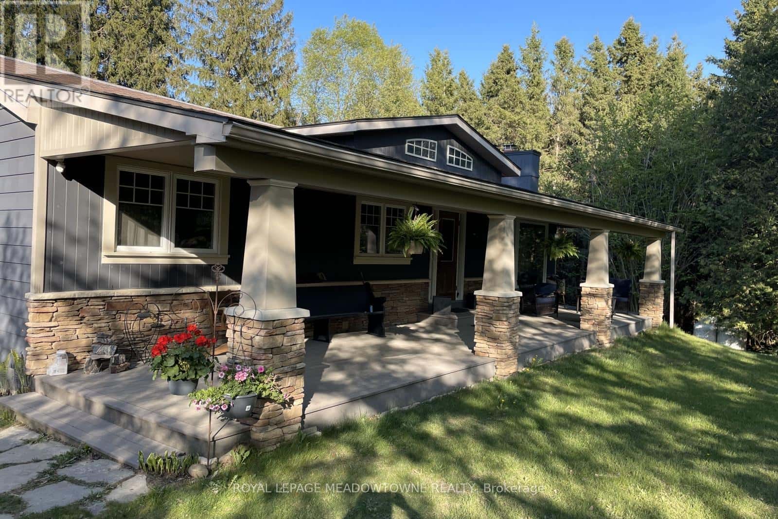 5977 FIFTH LINE — Erin, Ontario - Photo 2 of 50