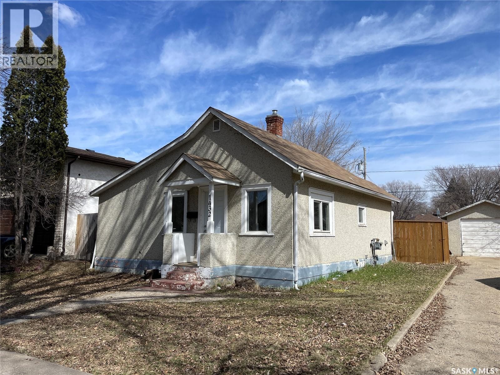1432 105th STREET — North Battleford, Saskatchewan - Main photo