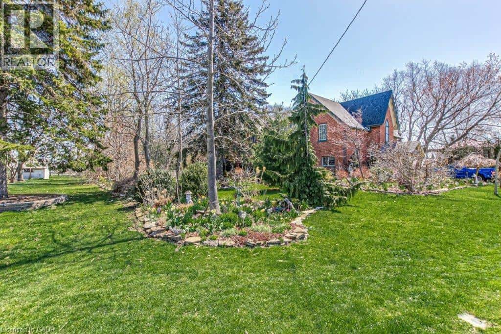 158 TOWNLINE Street — St. Williams, Ontario - Photo 3 of 39