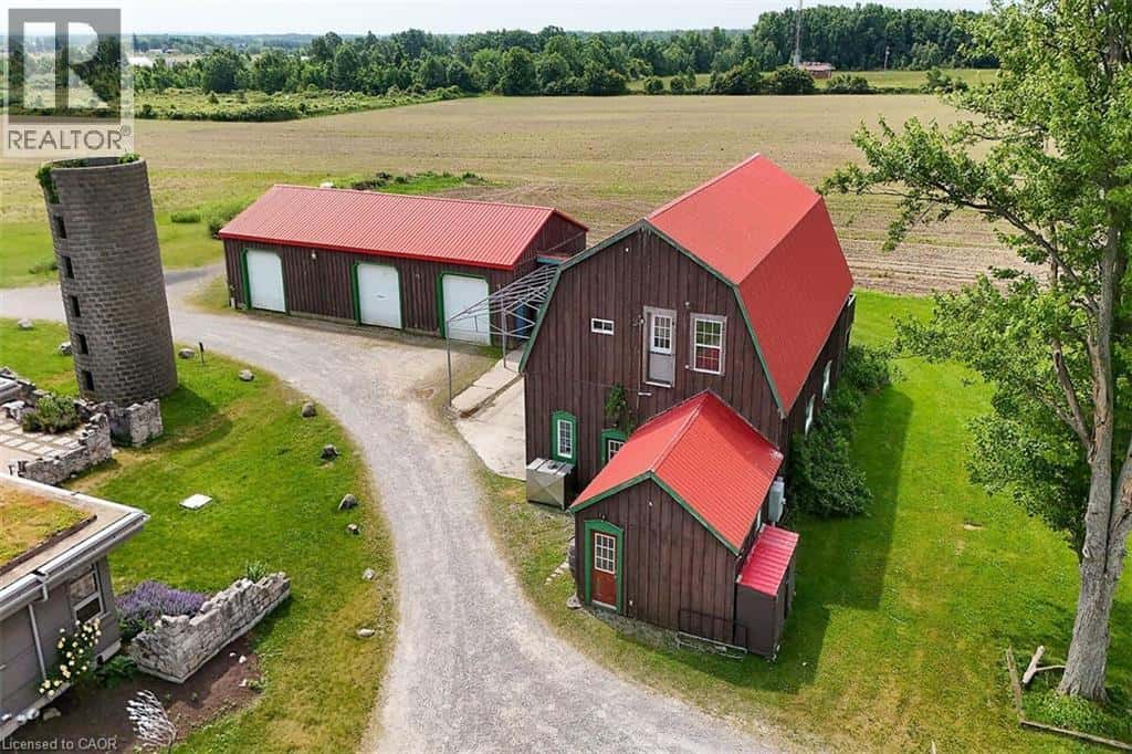 3749 WALKER Road — Lincoln, Ontario - Photo 2 of 44