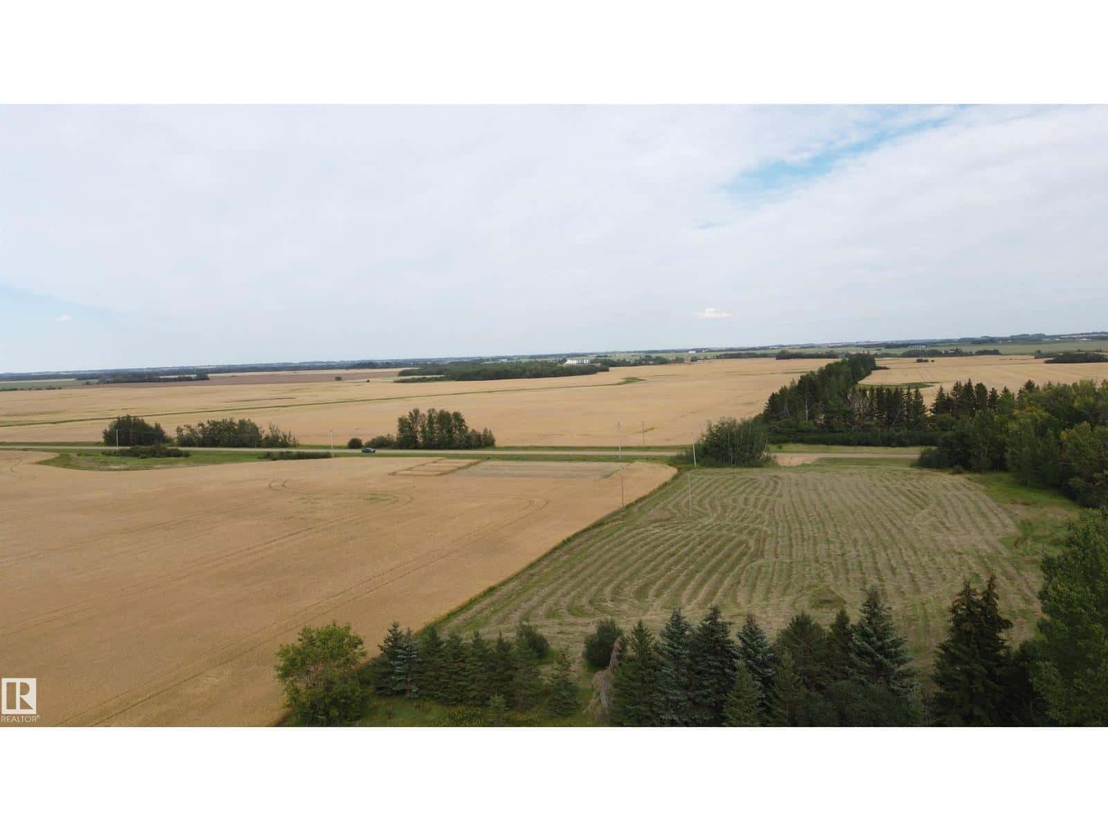 Hwy 613 Rge Rd 235 — Rural Wetaskiwin County, Alberta - Photo 2 of 8