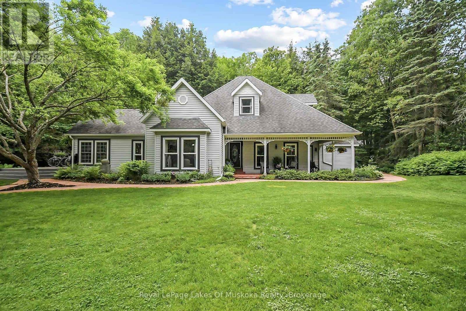 Bracebridge (Draper), Ontario — Bracebridge (Draper), Ontario - Photo 4 of 43