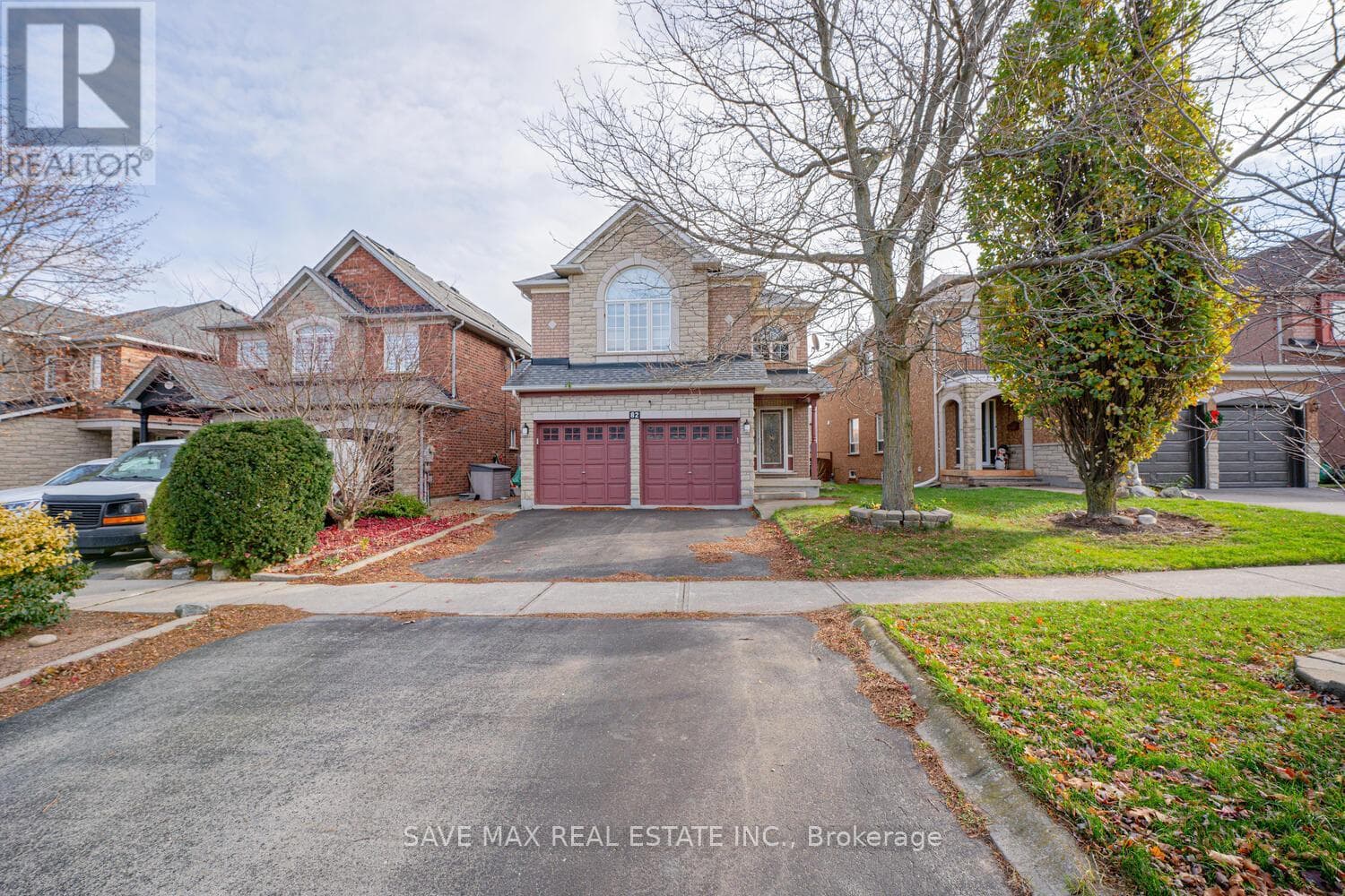 82 BELMONT BOULEVARD — Halton Hills (Georgetown), Ontario - Main photo