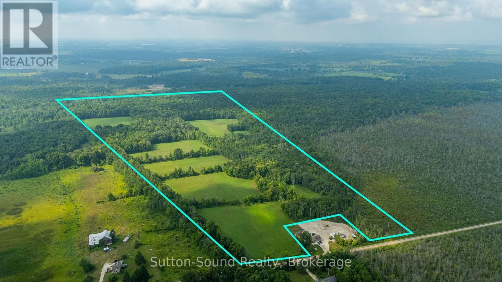 PT LT 35-36 CENTRE DIAGONAL ROAD — South Bruce Peninsula, Ontario - Main photo