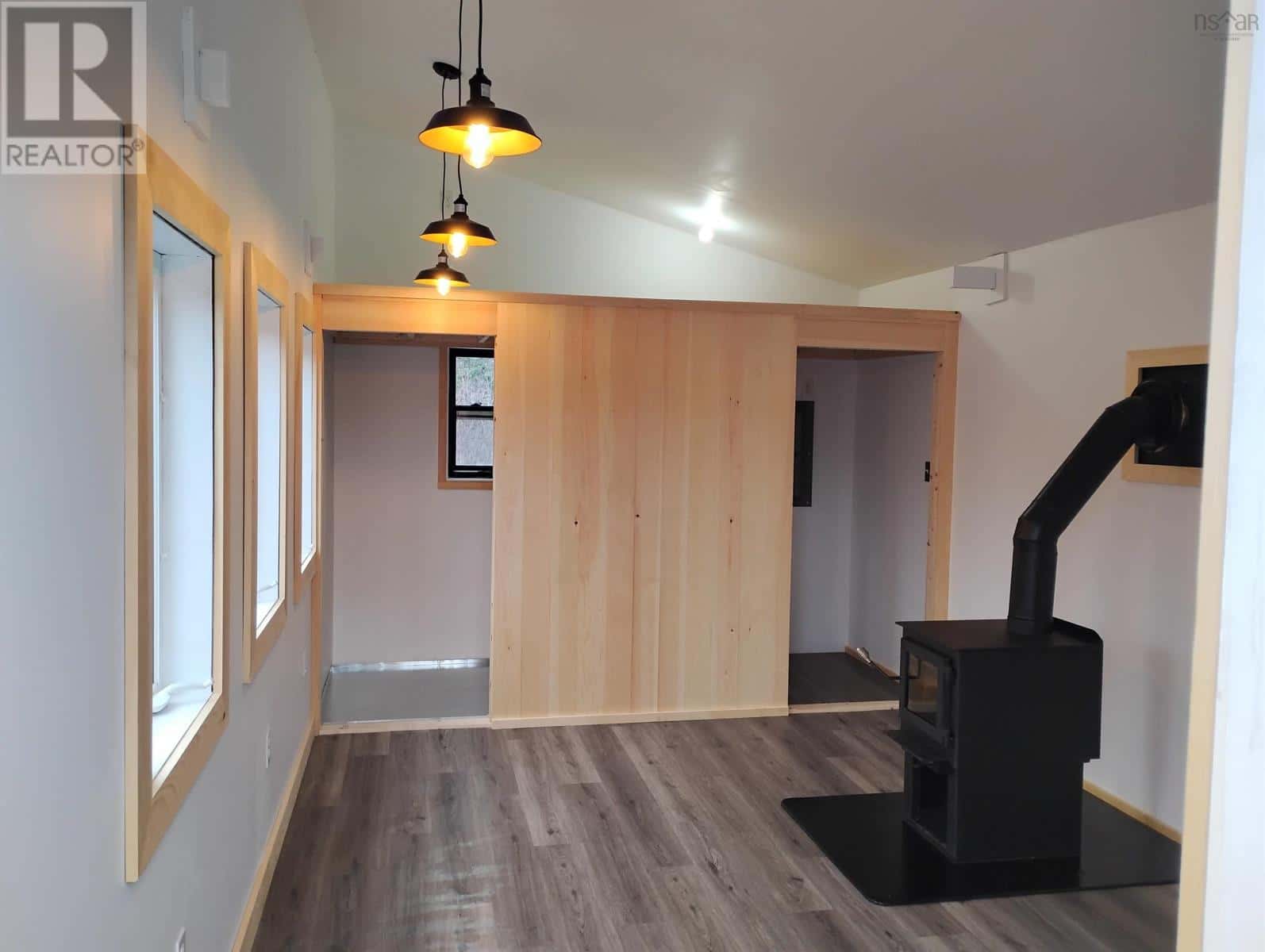 440 Purdy — Waldeck West, Nova Scotia - Photo 4 of 28