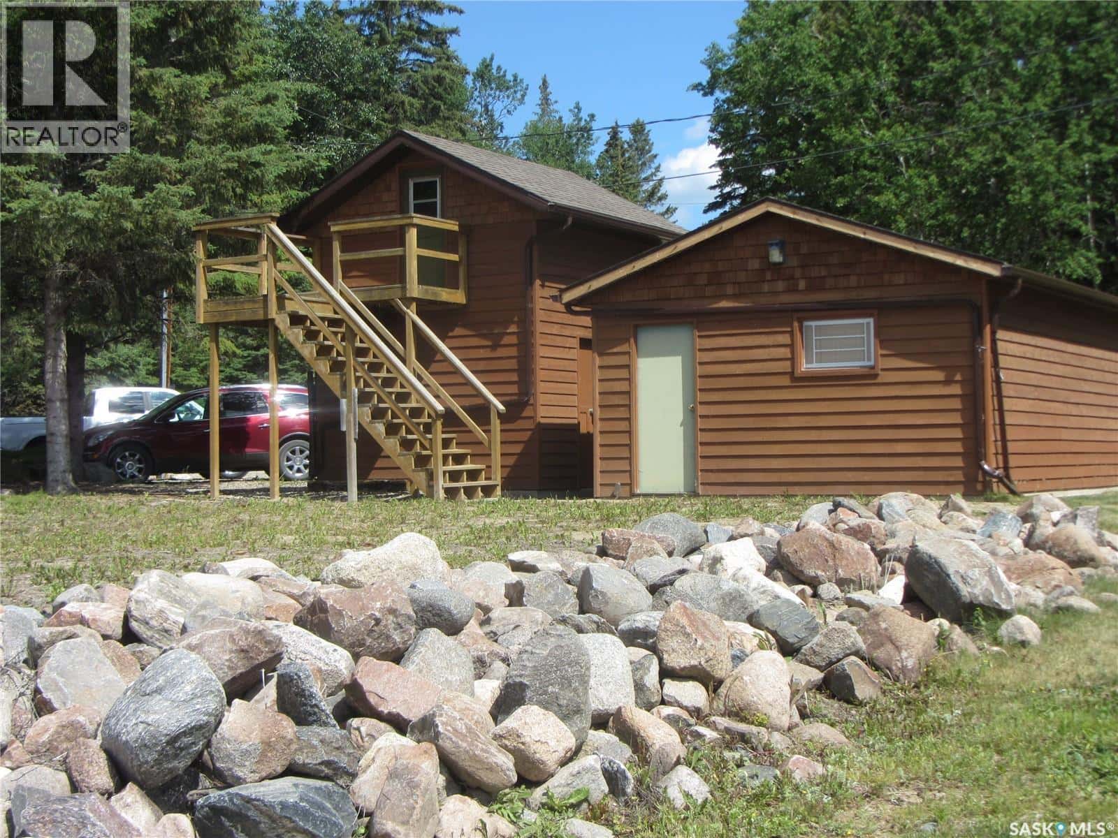 7 Spruce CRESCENT — Meeting Lake, Saskatchewan - Photo 4 of 14