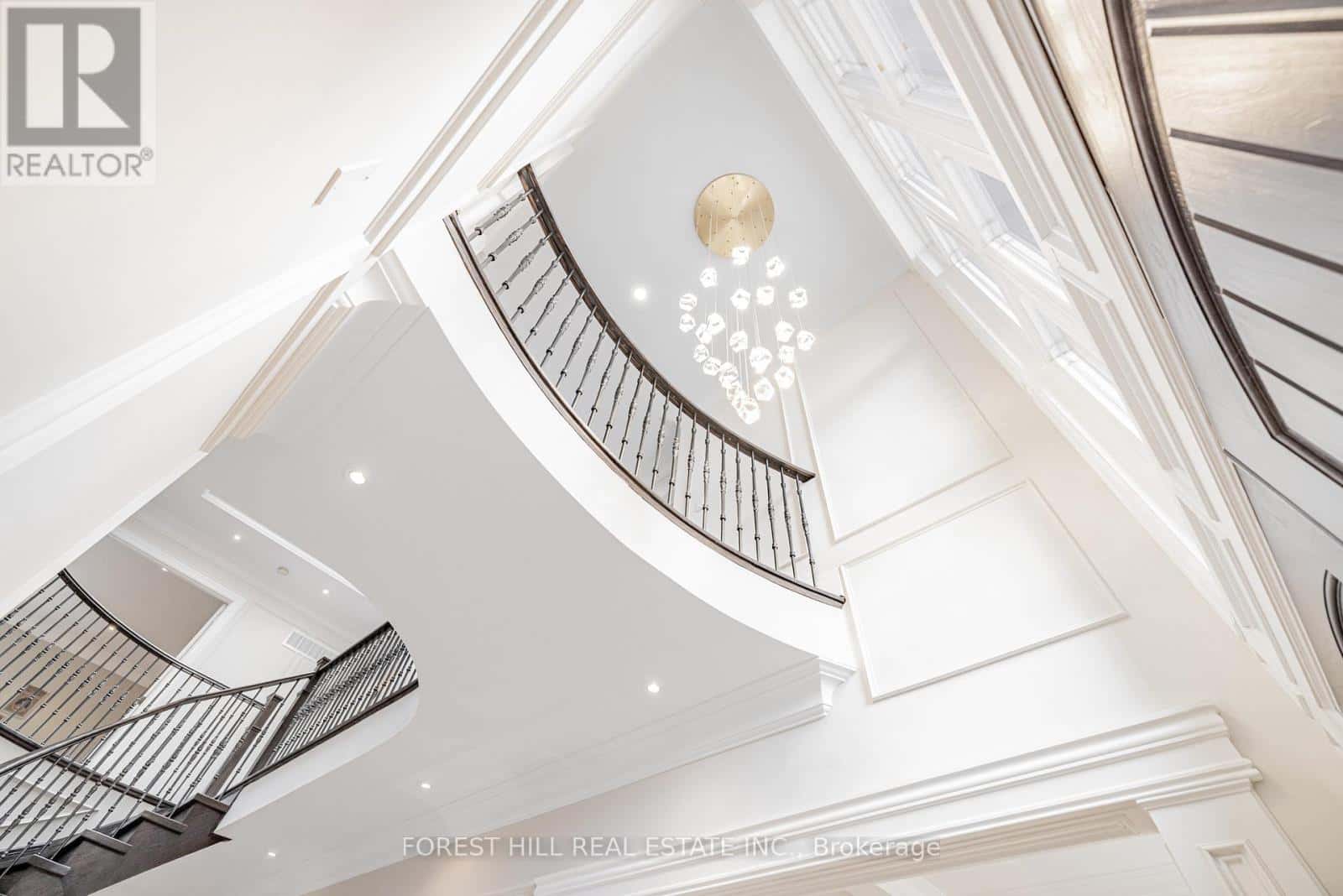 47 TERRACE AVENUE — Toronto (Willowdale West), Ontario - Photo 3 of 35