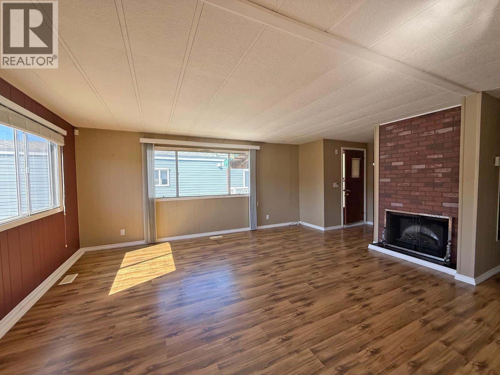 20 1700 BROADWAY AVENUE — Williams Lake, British Columbia - Photo 5 of 16