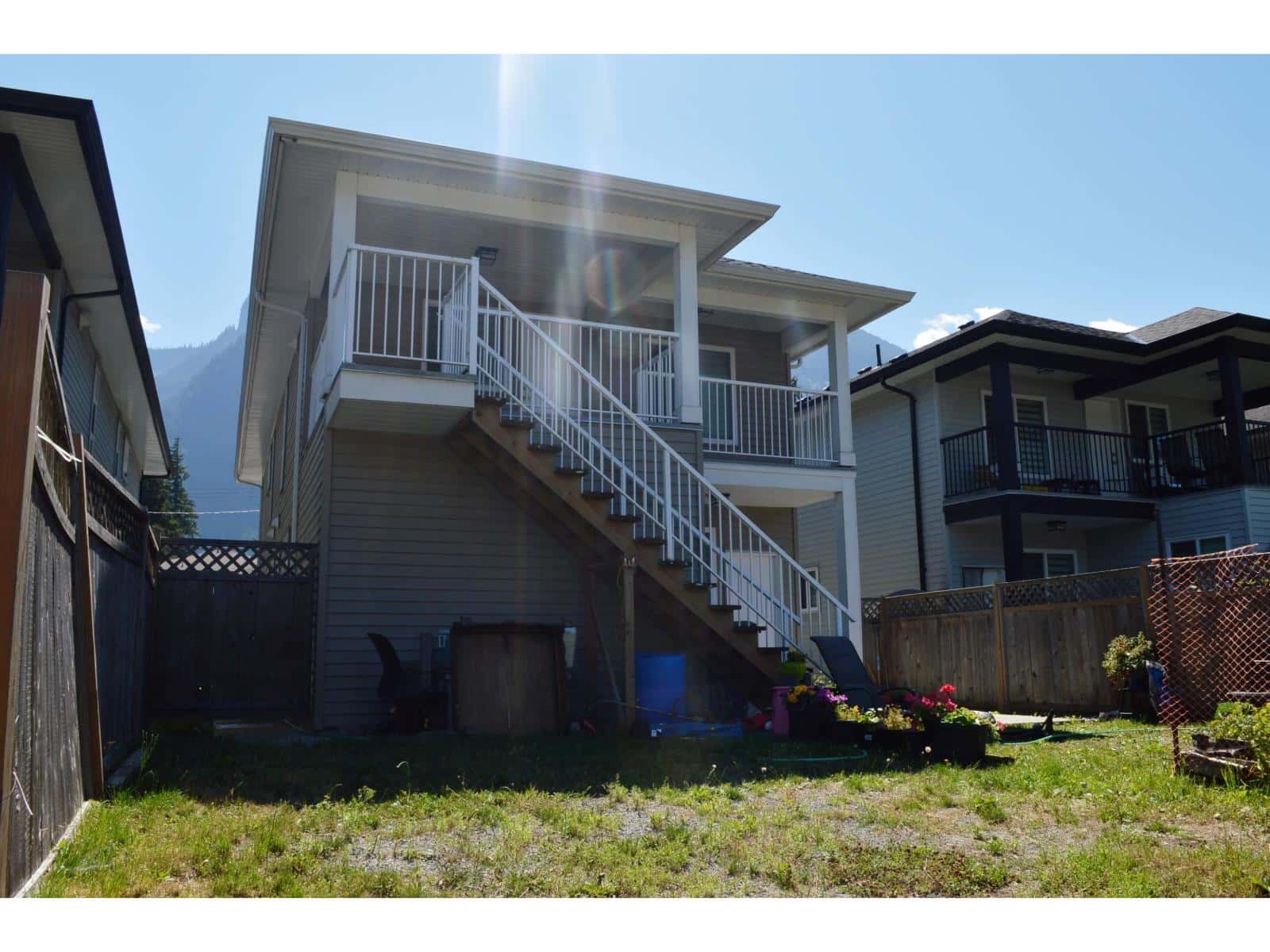 539 DOUGLAS STREET, Hope — Hope, British Columbia - Photo 5 of 22